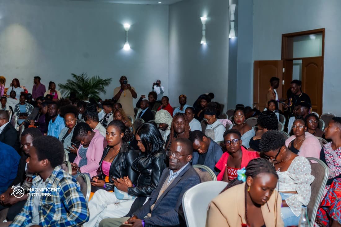 Upie runway moment